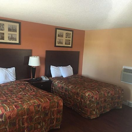 Four Season Motel East Greenbush المظهر الخارجي الصورة